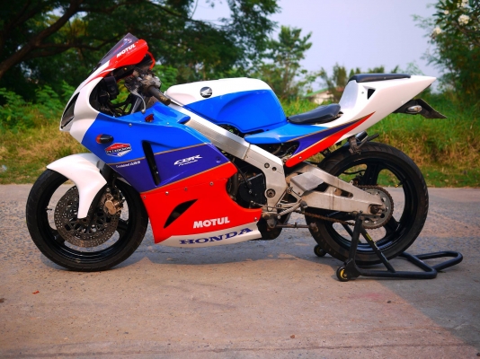 ขาย Cbr400 พร้อมทะเบียนแท้ แฟริ่ง Rc212 ท่อสูตรลั่นๆ เครื่องสดๆ