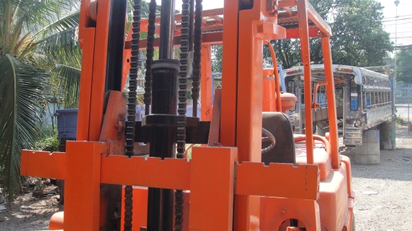 โฟคลิฟท์ KOMATSU ดีเฃล3.5ตัน ราคาถูก