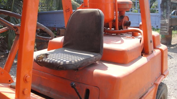 โฟคลิฟท์ KOMATSU ดีเฃล3.5ตัน ราคาถูก