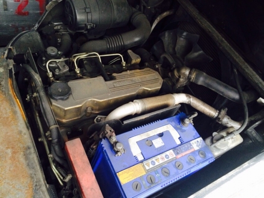 รถยกนิสสันน้ำหนักยก 1.5 ตัน เสาสูง 4 เมตร เครื่องดีเซล เกียร์ออโต้