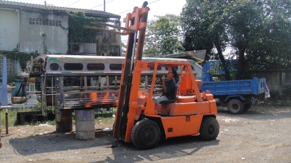 โฟคลิฟท์ KOMATSU ดีเฃล3.5ตัน ราคาถูก