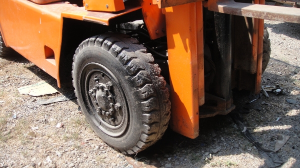 โฟคลิฟท์ KOMATSU ดีเฃล3.5ตัน ราคาถูก