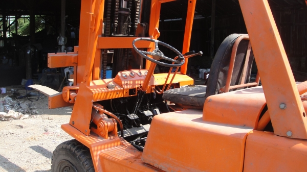 โฟคลิฟท์ KOMATSU ดีเฃล3.5ตัน ราคาถูก