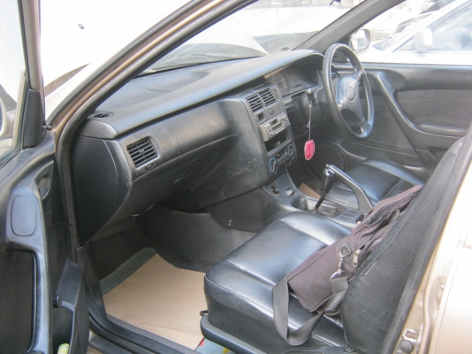 โตโยต้า ท้ายโด่ง ไฟท้ายยาว58000