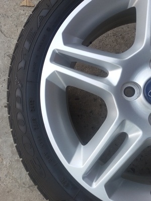 ขายล้อแม็ก Ford Fiesta 16 พร้อมยางปี 12  4  ล้อ