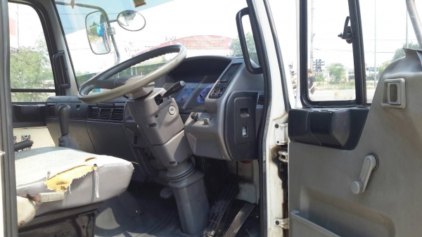 HINO JO5C สมอทอง ตู้ 3 บาน