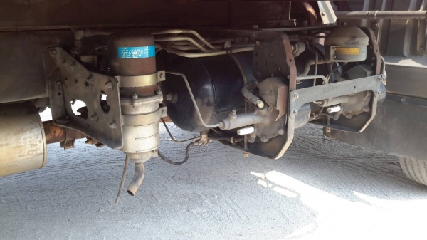 HINO JO5C สมอทอง ตู้ 3 บาน