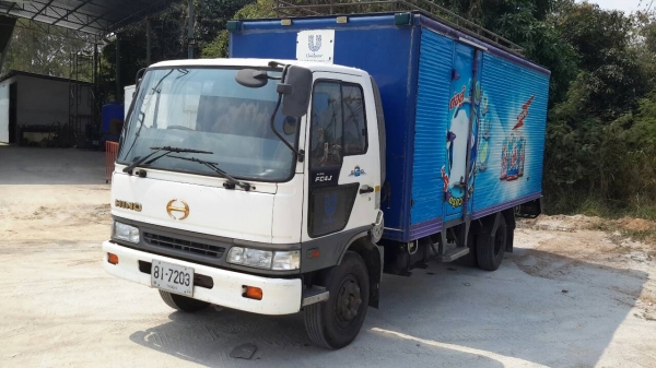HINO JO5C สมอทอง ตู้ 3 บาน