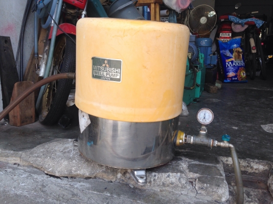 ขายปั้มน้ำอัตโนมัติ Mitsubishi 200W ถังสแตนเลสอย่างดี สภาพสวย ตวจเช็คแรงดันเรียบร้อยแล้ว ไม่มีรั่วซึม พร้อมใช้งาน