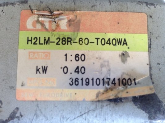 ขายมอเตอร์เกียร์ Sew eurodrive หัวเกียร์ GTR made in Japan 0.5 HP. 380V อัตราทด 1:60 สภาพสวย พร้อมใช้งาน ขายมอเตอร์เกียร์ Sew eurodrive หัวเกียร์ GTR made in Japan 0.5 HP. 380V อัตราทด 1:60 สภาพสวย พร้อมใช้งาน
