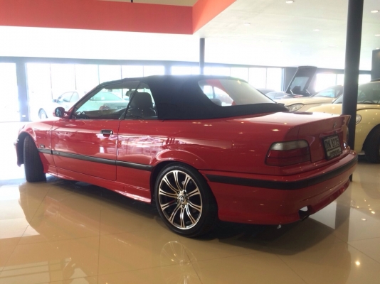 ขายรถสะสมหายาก BMW E36 CABRIOLET 320I เครื่อง 3200 6สูบ สีแดงเดิม ชุดแต่ง M แท้ทั้งคันจากนอก หลังคาไฟฟ้าใช้งานได้สมบูรณ์ สีรถเคลือบแก้วตลอด สภาพพร้อมโชว์ จัดไฟแนทซ์ได้ ขายรถสะสมหายาก BMW E36 CABRIOLET 320I เครื่อง 3200 6สูบ สีแดงเดิม ชุดแต่ง M แท้ทั้งคันจากนอก หลังคาไฟฟ้าใช้งานได้สมบูรณ์ สีรถเคลือบแก้วตลอด สภาพพร้อมโชว์ จัดไฟแนทซ์ได้
