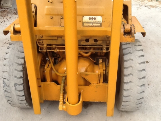 รถยกkomutsu 2.5ตัน ดีเซล สภาพดีพร้อมใช้ เพิ่งเข้าจากญี่ปุ่น