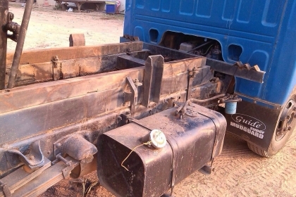 หกล้อ ISUZU TLD85ดั้มยิ่งหน้าต่อใหม่ สภาพดีบางเดิมสวยจัดไม่มีผุทั้งคัน ทะเบียน ภาษีเต็ม พร้อมโอน