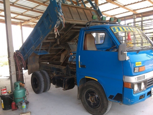 หกล้อ ISUZU TLD85ดั้มยิ่งหน้าต่อใหม่ สภาพดีบางเดิมสวยจัดไม่มีผุทั้งคัน ทะเบียน ภาษีเต็ม พร้อมโอน