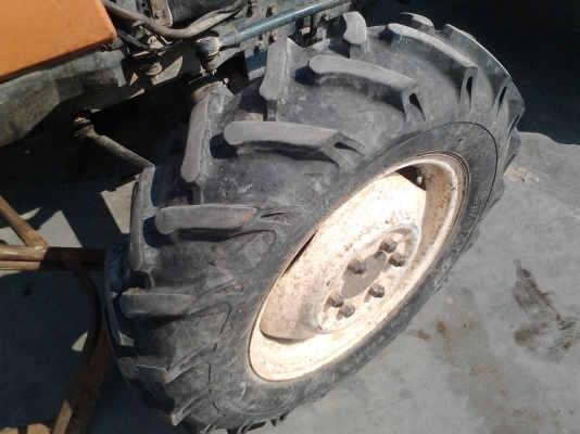 แทรคเตอร์ คูโบต้า LZ4212DT-M พร้อมผาน 6