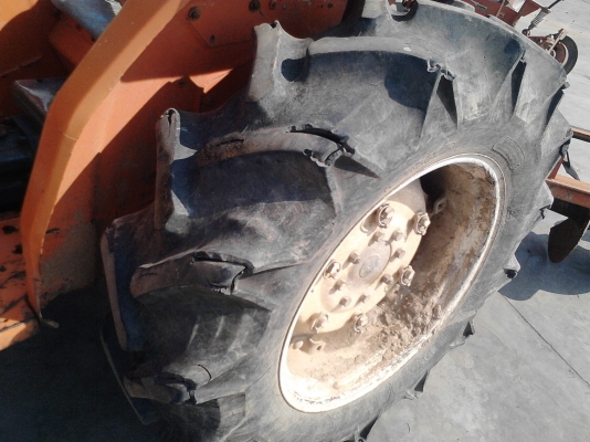 แทรคเตอร์ คูโบต้า LZ4212DT-M พร้อมผาน 6