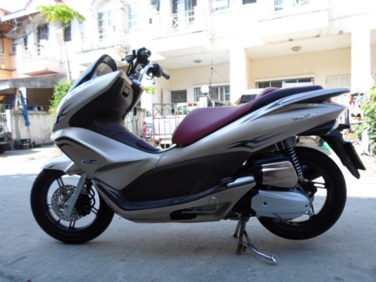 ยังไงก็ขาย PCX125i ปี52 รถบ้านวิ่งน้อย รถเก่าเก็บ สภาพเดิมๆ ชุดโอนครบ