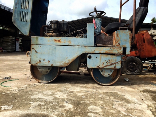 ขายด่วน รถบด2ล้อเหล็กซาไก