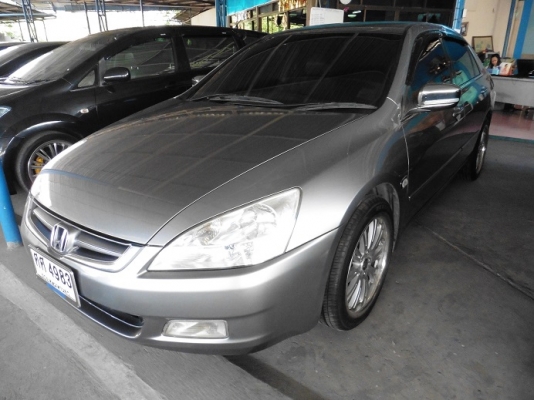 HONDA - ACCORD -  2.4 i-VTEC AT ปี2005 สีเทา เกียร์อัตโนมัติ เครื่องเบนซิน 2400cc