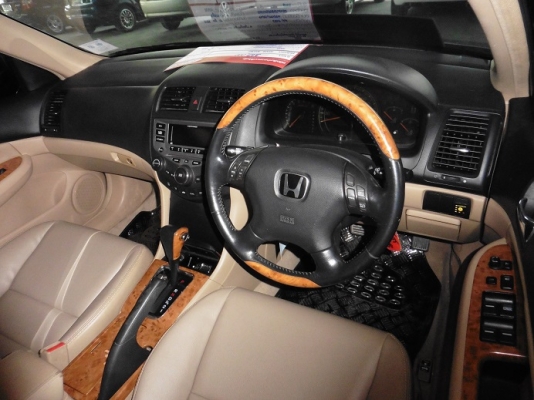 HONDA - ACCORD -  2.4 i-VTEC AT ปี2005 สีเทา เกียร์อัตโนมัติ เครื่องเบนซิน 2400cc
