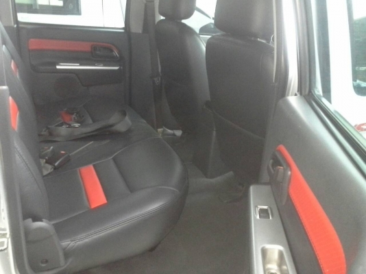 ISUZU - D-MAX - HI LANDER CAB4 2.5 Ddi i-TEQ MT ปี2007 สีเทา เกียร์ธรรมดา เครื่องดีเซล 2500cc ISUZU - D-MAX - HI LANDER CAB4 2.5 Ddi i-TEQ MT ปี2007 สีเทา เกียร์ธรรมดา เครื่องดีเซล 2500cc