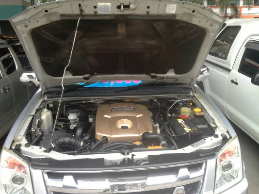 ISUZU - D-MAX - HI LANDER CAB4 2.5 Ddi i-TEQ MT ปี2007 สีเทา เกียร์ธรรมดา เครื่องดีเซล 2500cc ISUZU - D-MAX - HI LANDER CAB4 2.5 Ddi i-TEQ MT ปี2007 สีเทา เกียร์ธรรมดา เครื่องดีเซล 2500cc