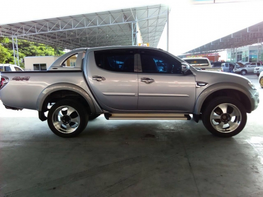 MITSUBISHI - TRITON - DOUBLECAB GLS VG Turbo 2.5 MT 4WD ปี2011 สีเงิน(ตะกั่ว) เกียร์ธรรมดา เครื่องดีเซล 2500cc. MITSUBISHI - TRITON - DOUBLECAB GLS VG Turbo 2.5 MT 4WD ปี2011 สีเงิน(ตะกั่ว) เกียร์ธรรมดา เครื่องดีเซล 2500cc.
