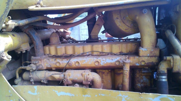 ขายรถแทรกเตอร์ CAT.D5 ตีนไก่ เกียร์ตัด ช่วงล้างดี ฝาบาง ราคา350000 ต่อรอง