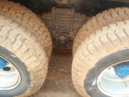 ขายรถ 10 ล้อ 2 เพลา กระบะเนียม HINO FM3M รถสวยมาก สนใจติดต่อดูรถได้