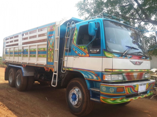 ขายรถ 10 ล้อ 2 เพลา กระบะเนียม HINO FM3M รถสวยมาก สนใจติดต่อดูรถได้