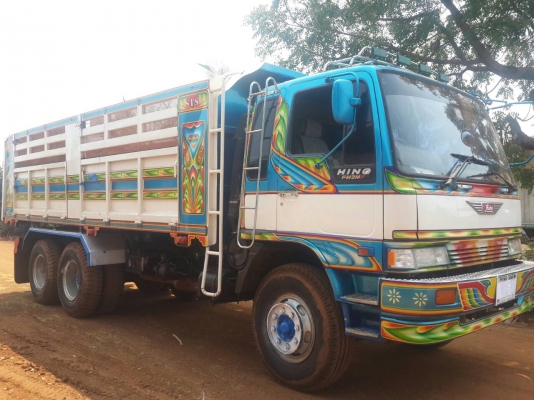 ขายรถ 10 ล้อ 2 เพลา กระบะเนียม HINO FM3M รถสวยมาก สนใจติดต่อดูรถได้