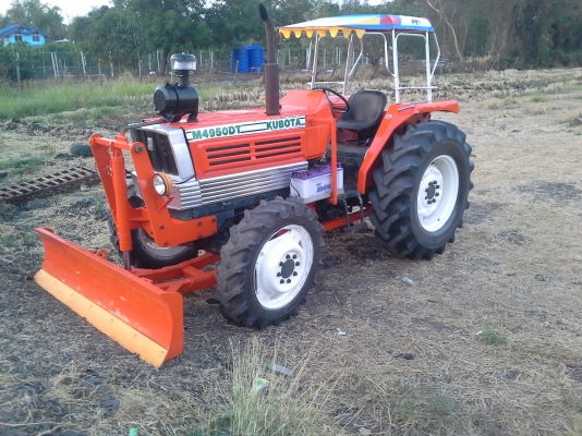 ขายครับM4950kubotaตามรูปครับ