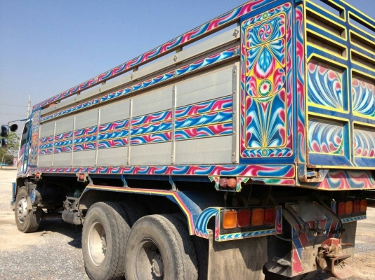 ขายรถพ่วง 22 ล้อ 2 เพลา กระบะเนียมดั้ม  ISUZU 270 ปี.47 รถสวย พร้อมใช้ ราคา.1800000 สนใจโทร