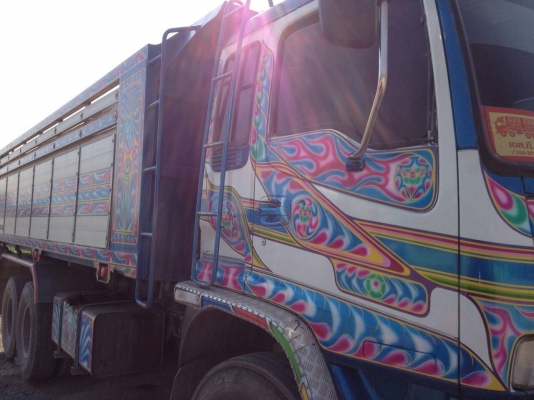 ขายรถพ่วง 22 ล้อ 2 เพลา กระบะเนียมดั้ม  ISUZU 270 ปี.47 รถสวย พร้อมใช้ ราคา.1800000 สนใจโทร