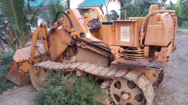 รถตักตีนตะขาบ  mitsubishi  bs3dรถเก่านอก