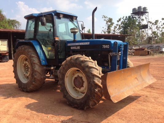 ขาย new holland 7840 เกียร์ธรรมดา 12*12