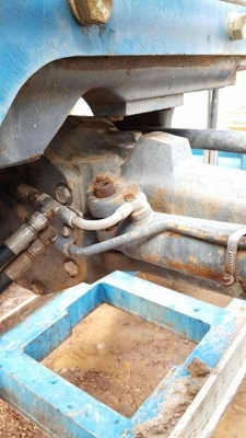 ขาย new holland 7840 เกียร์ธรรมดา 12*12 ขาย new holland 7840 เกียร์ธรรมดา 12*12