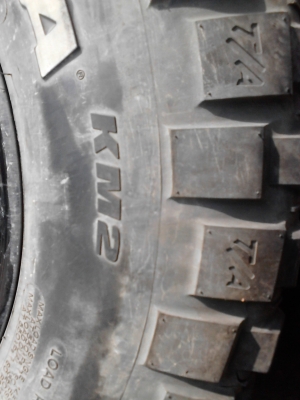 265/70R17 แม๊ก เบ้ดเล่ พร้อมยาง BF Goodrich MUD -Terrain T/A ชุด 4 ล้อ ปี 2012 TEL.081-427-3941 265/70R17 แม๊ก เบ้ดเล่ พร้อมยาง BF Goodrich MUD -Terrain T/A ชุด 4 ล้อ ปี 2012 TEL.081-427-3941