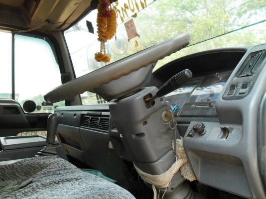 ขาย  HINO  6ล้อดั้มพ์