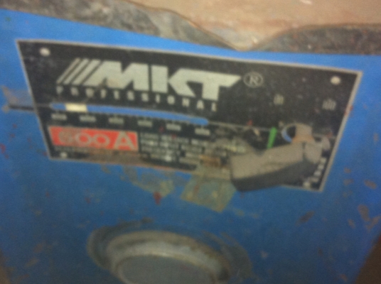 เครื่องเชื่อมไฟฟ้า MKT ขนาด 500 A. เครื่องพร้อมใช้งานหนักได้เต็มที่ เครื่องเชื่อมไฟฟ้า MKT ขนาด 500 A. เครื่องพร้อมใช้งานหนักได้เต็มที่