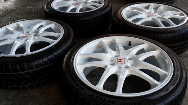 DC5 ขอบ 17 4รู100 สภาพดีมาก พร้อมยาง