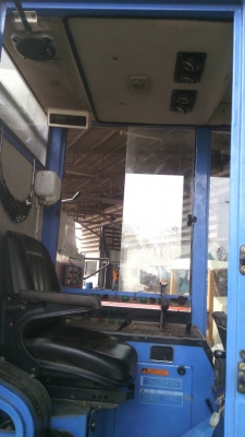 รถเกี่ยวข้าว iseki รถเกี่ยวข้าว iseki