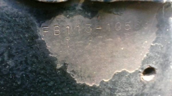 รถฮีโน่ 6 ล้อ รั้ว  ( ไม่ดั้ม )  FB113  -  117 แรงม้า.  สนใจติดต่อ  081 - 6079515