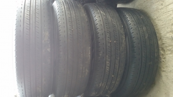 ขายล้อขอบ15 5รู114พร้อมยางชุดละ4800