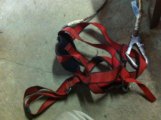 ชุดเชือกเซฟตี้ เชือกนิรภัย เชือกป้องการตกจากที่สูง YAMADA  ใช้ใส่ป้องกันการตกจากที่สูงขณะทำงาน