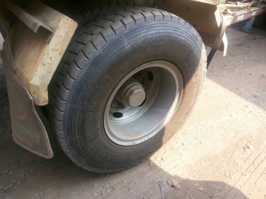 ขายดาวน์รถพ่วง 22 ล้อ 2 เพลา กระบะเหล็กดั้ม ISUZU 270 ปี.50 สะภาพสวย ราคา.650000 สนใจโทร