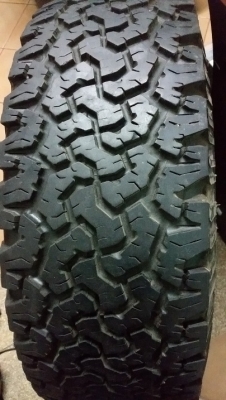 ขายยาง bf 285/75R16 1 ชุดครับ
