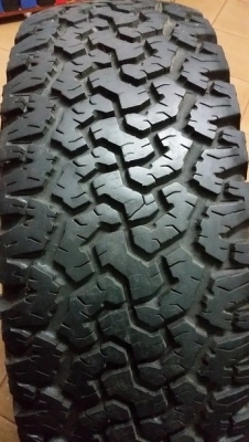 ขายยาง bf 285/75R16 1 ชุดครับ