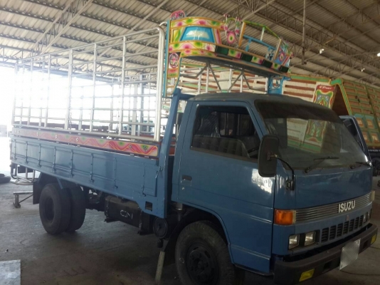 ขายรถ 6 ล้อ กระบะคาร์โก้ คอกรั้วสูง ISUZU NPR 115 รถสวยมาก ราคา.390000 สนใจโทรจองด่วน
