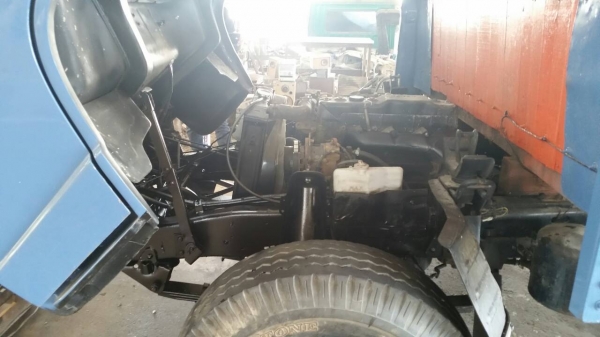 ขายรถ 6 ล้อ กระบะคาร์โก้ คอกรั้วสูง ISUZU NPR 115 รถสวยมาก ราคา.390000 สนใจโทรจองด่วน